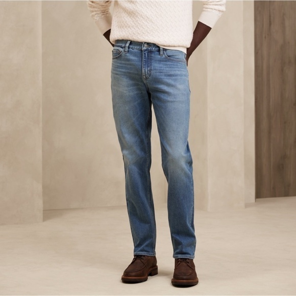 Banana republic travelJean/pants, size 30 x 32 slim